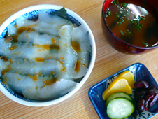 おまかせ丼